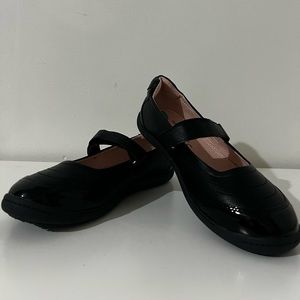 Dynasty lassics ballet shoes